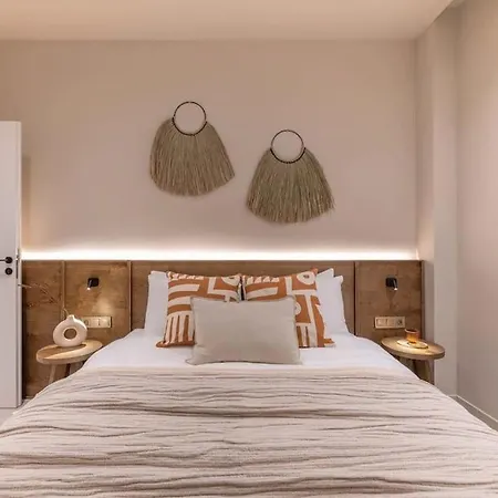Charming Boho Haven - Luxurious Escape In Thisseio Apartment