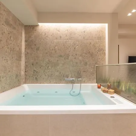 Apartment Charming Boho Haven - Luxurious Escape In Thisseio Athens