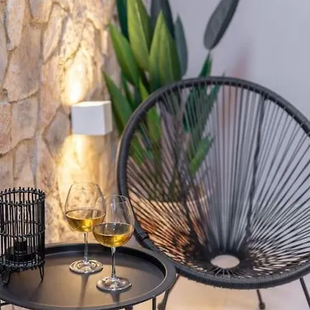 Διαμέρισμα Charming Boho Haven - Luxurious Escape In Thisseio
